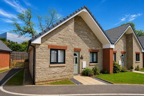 2 bedroom semi-detached bungalow for sale, Barnes Road, Swindon