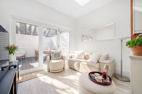 2 bedroom flat for sale, Saltoun Road, SW2