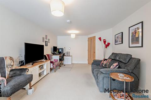1 bedroom apartment for sale, Castle Gate Endless Street, Salisbury