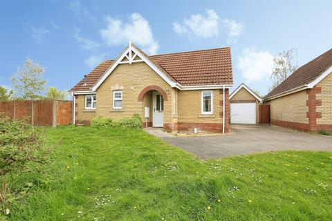 2 bedroom detached bungalow for sale, Cowslip Place, March