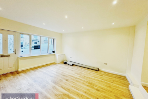 2 bedroom house to rent, Church Street, Ely, CB7