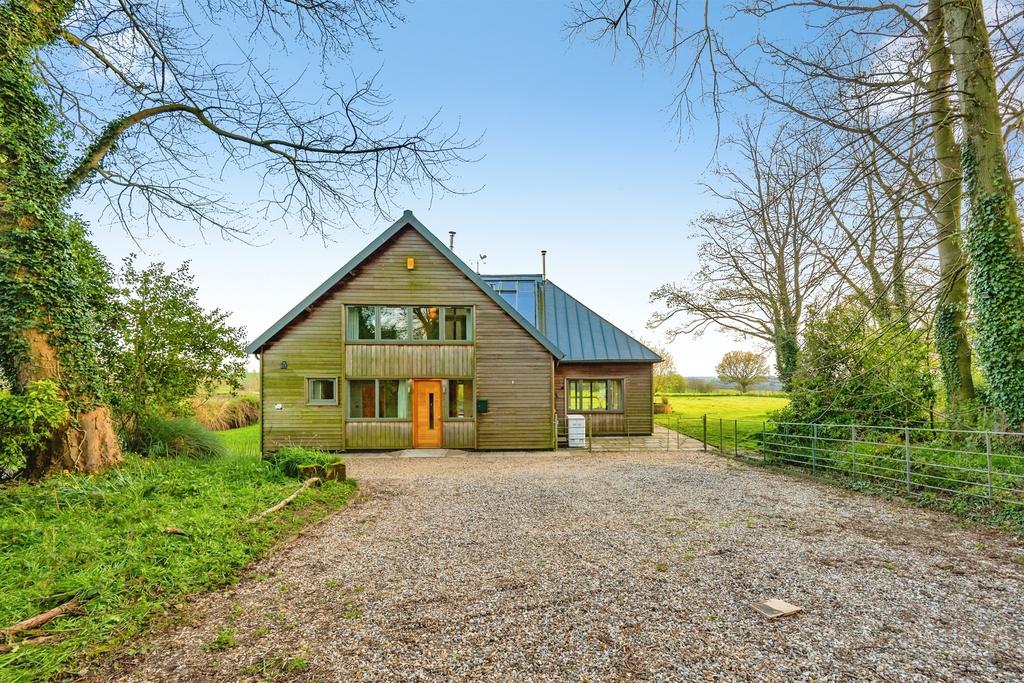 3 bedroom barn conversion for sale
