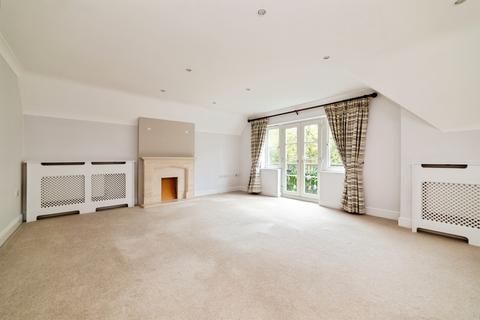 2 bedroom penthouse for sale, Canonsfield Road, Welwyn