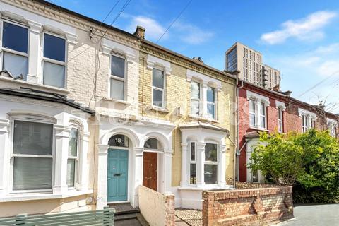 Suffield Road, London, N15
