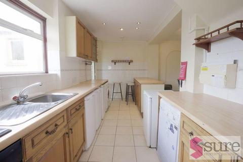 5 bedroom terraced house to rent, Wolseley Road, Brighton