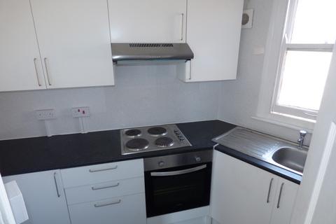 1 bedroom flat to rent, High Street, Newmarket CB8