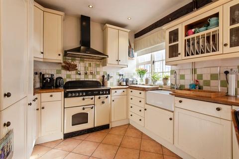 3 bedroom detached house for sale, High Street, Melbourn, Royston