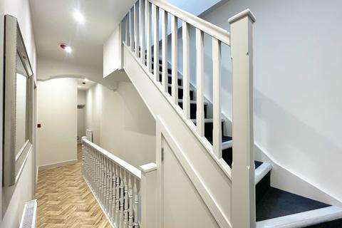 1 bedroom in a house share to rent, Ramuz Drive, Westcliff On Sea SS0