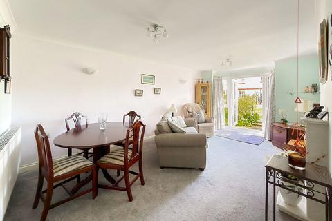 2 bedroom apartment for sale, Arundel Road, Angmering, BN16