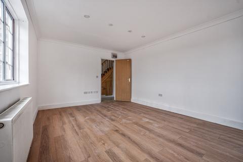 9 bedroom end of terrace house for sale, Horsenden Lane South, Greenford, UB6