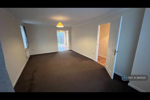 3 bedroom semi-detached house to rent, Orton Drive, Witchford, Ely, CB6