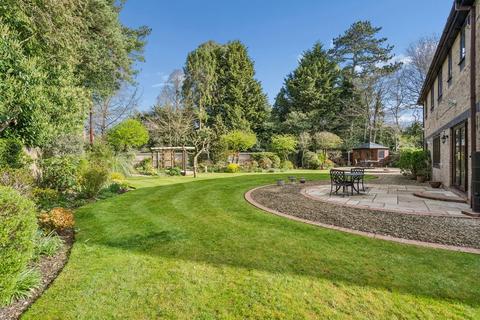 5 bedroom detached house for sale, Hammond End, Farnham Common