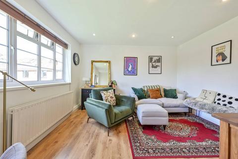 2 bedroom maisonette to rent, Lancaster Road, Wimbledon, London, SW19