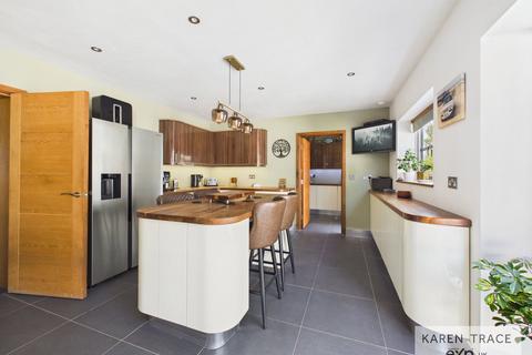 5 bedroom detached house for sale, Southpark Road, Par PL24
