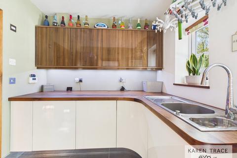 5 bedroom detached house for sale, Southpark Road, Par PL24