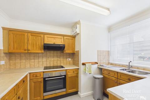 3 bedroom semi-detached house for sale, Drakes Close, Bridgwater