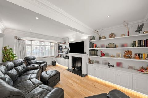 4 bedroom end of terrace house for sale, Rothesay Avenue, Greenford