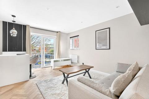 1 bedroom apartment for sale, Wiltshire Road, London SW9 7PY