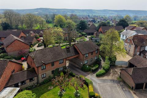 2 bedroom flat for sale, North End, Ditchling BN6