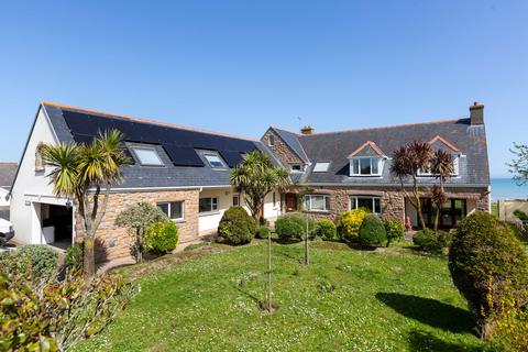 5 bedroom detached house for sale, Belle Hougue Avenue, Grouville