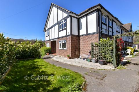 2 bedroom maisonette for sale, West Hill, Epsom KT19