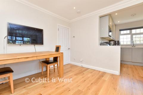 2 bedroom maisonette for sale, West Hill, Epsom KT19
