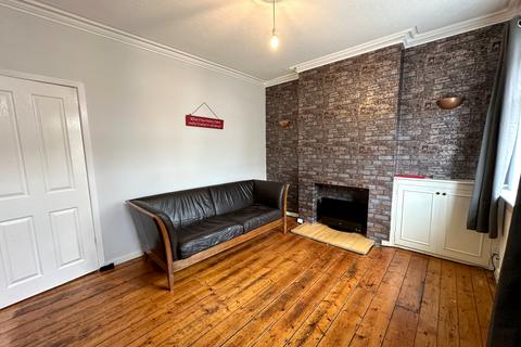 2 bedroom terraced house for sale, Milton Road, Wolverhampton WV10