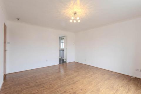 2 bedroom flat for sale, Blenheim Court, Stepps, G33 6EA