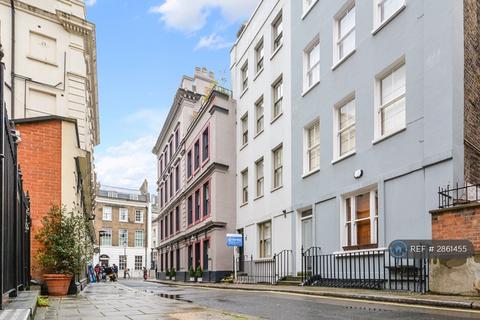 Studio to rent, Willoughby St, London, WC1A