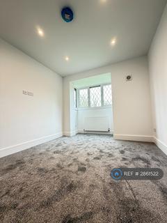 2 bedroom flat to rent, Calcot, Reading, RG31