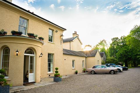 12 bedroom detached house for sale, Penybanc SA19