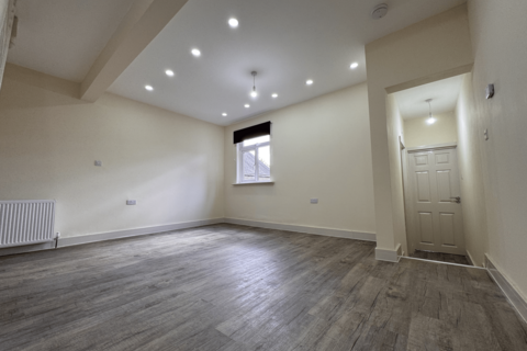 3 bedroom terraced house to rent, Evington Road, Leicester LE2