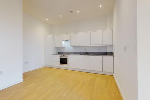1 bedroom flat to rent, Riverbank Way