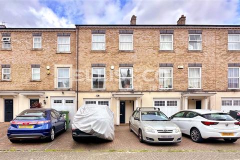 4 bedroom townhouse for sale, Compton Avenue, Wembley, HA0