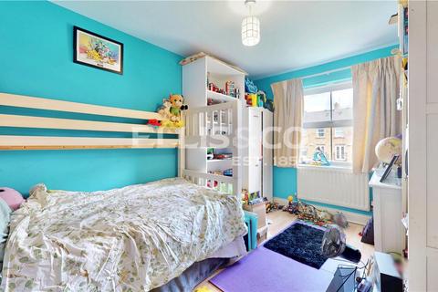 4 bedroom townhouse for sale, Compton Avenue, Wembley, HA0