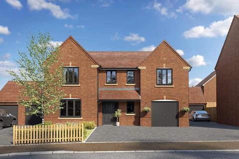 5 bedroom detached house for sale, The Patterham - Plot 65 at Bovingdon Grange Meadows, Bovingdon Grange Meadows, Meadow Drive HP3