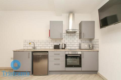 1 bedroom in a house share to rent, Victoria Street