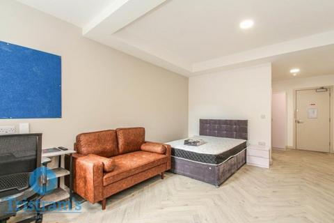 1 bedroom in a house share to rent, Victoria Street