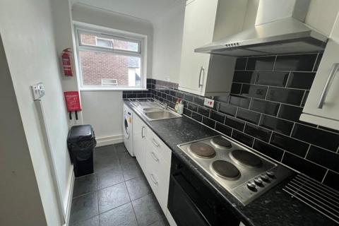 4 bedroom house share to rent, Loughborough Road
