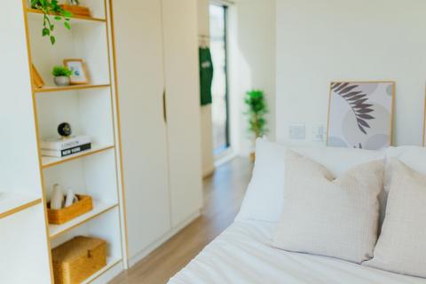 1 bedroom private hall to rent, Bridge Street