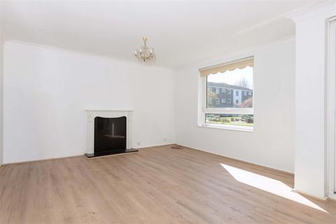 2 bedroom flat for sale, Pevensey Garden, Worthing