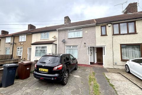 2 bedroom terraced house to rent, Singleton Road, Dagenham, RM9