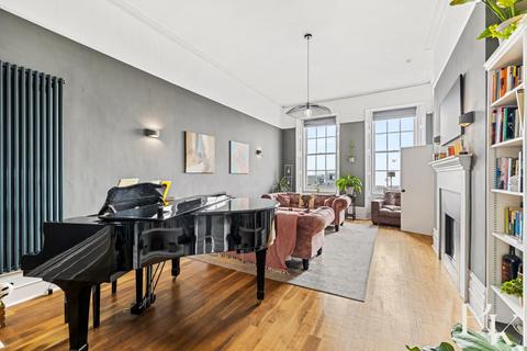 2 bedroom flat for sale, Brunswick Terrace, Hove