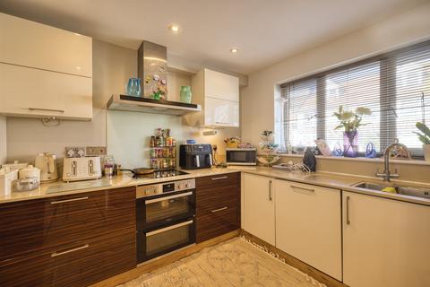 4 bedroom house for sale, Percy Avenue, Broadstairs, Kent, CT10