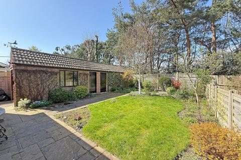 3 bedroom semi-detached bungalow for sale, Castle Road, Killinghall, HG3