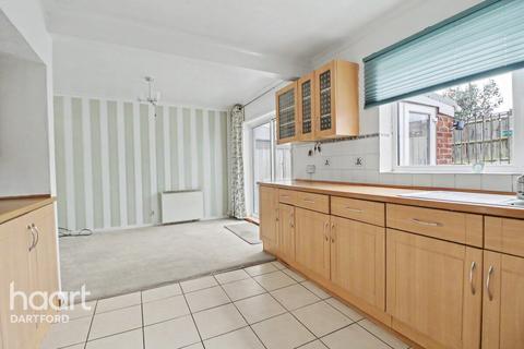 3 bedroom semi-detached house for sale, Stonewood, Dartford