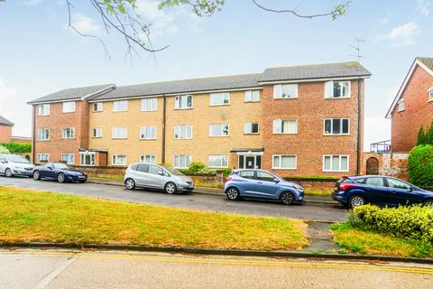undefined, Fairlands Avenue, Guildford GU3