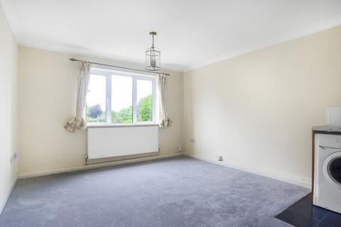 undefined, Fairlands Avenue, Guildford GU3