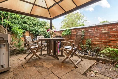 2 bedroom end of terrace house for sale, Harpsden Road,  Henley-On-Thames,  RG9