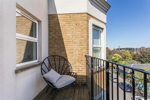 Wendon Street, Bow, E3
